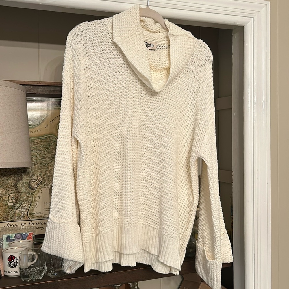 SMYM Hicks Sweater in Cream
